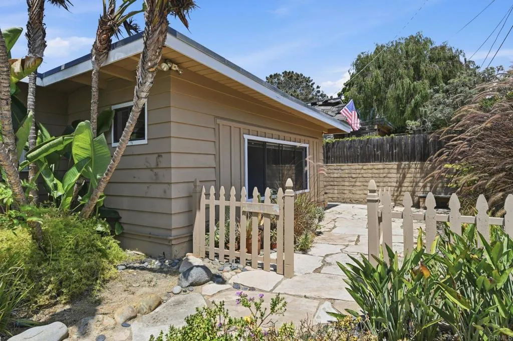 https://cdn.realtyfeed.com/cdn/127/306792335/fbde0ac98d6ff91ab512b5d9b5d2f814.webp