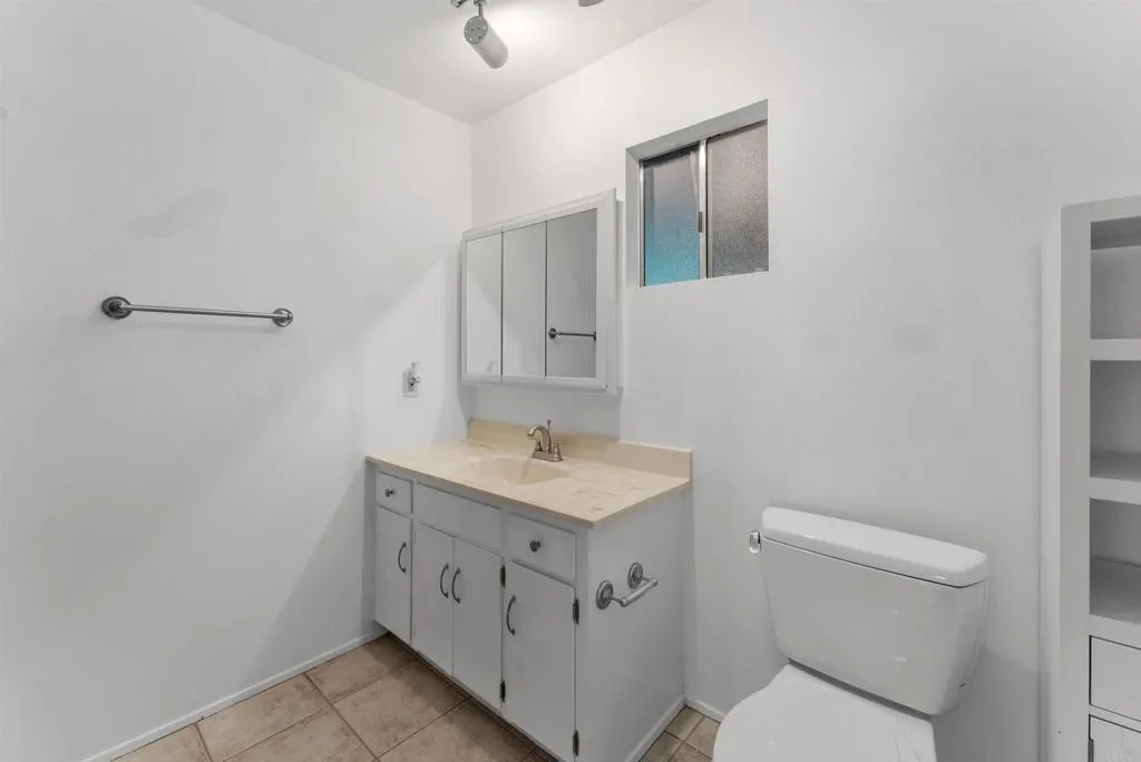 https://cdn.realtyfeed.com/cdn/127/306792338/24121c30d5ab2c79231f1178b552a104.webp
