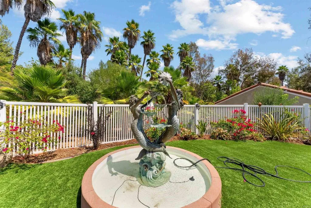 https://cdn.realtyfeed.com/cdn/127/306792338/3e87d2680d304749601e1c50a12637d2.webp