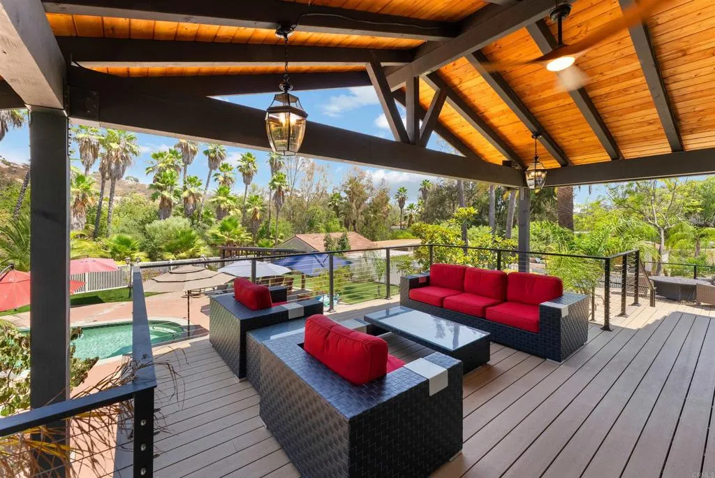 https://cdn.realtyfeed.com/cdn/127/306792338/683a5f1bda5fbfdd5a93cfc39507f691.webp