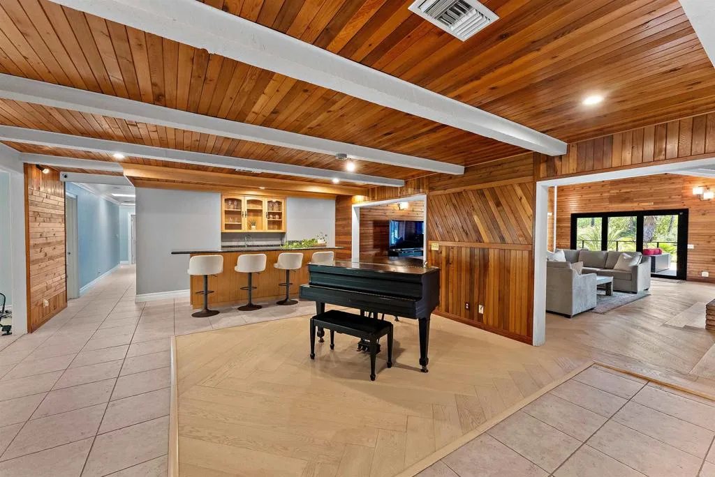 https://cdn.realtyfeed.com/cdn/127/306792338/7565df4d88620b3febd238b6c436081d.webp