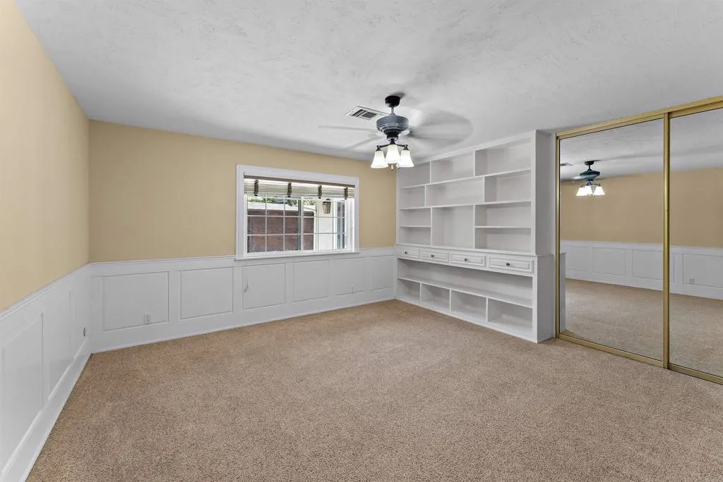 https://cdn.realtyfeed.com/cdn/127/306792338/93af6ec30c6901cd2d4ef8e3b3dbd4e2.webp