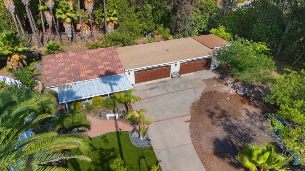 https://cdn.realtyfeed.com/cdn/127/306792338/a9216e7eaf3cd780ccef9cd3b76bec42.webp