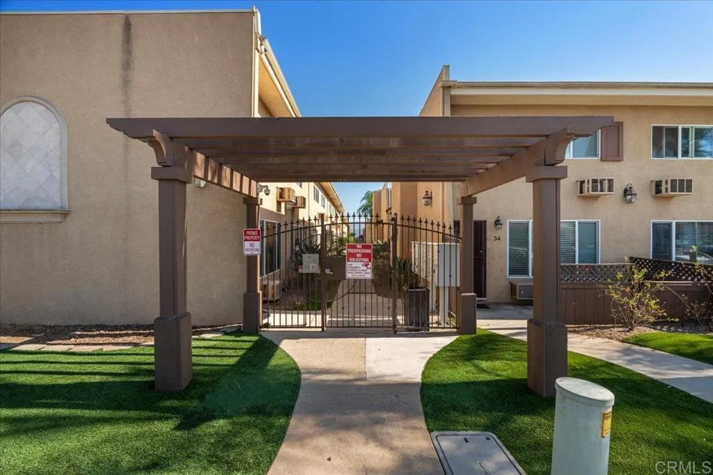 https://cdn.realtyfeed.com/cdn/127/306792357/31c667de5500400a0309314fca3c6b2b.webp