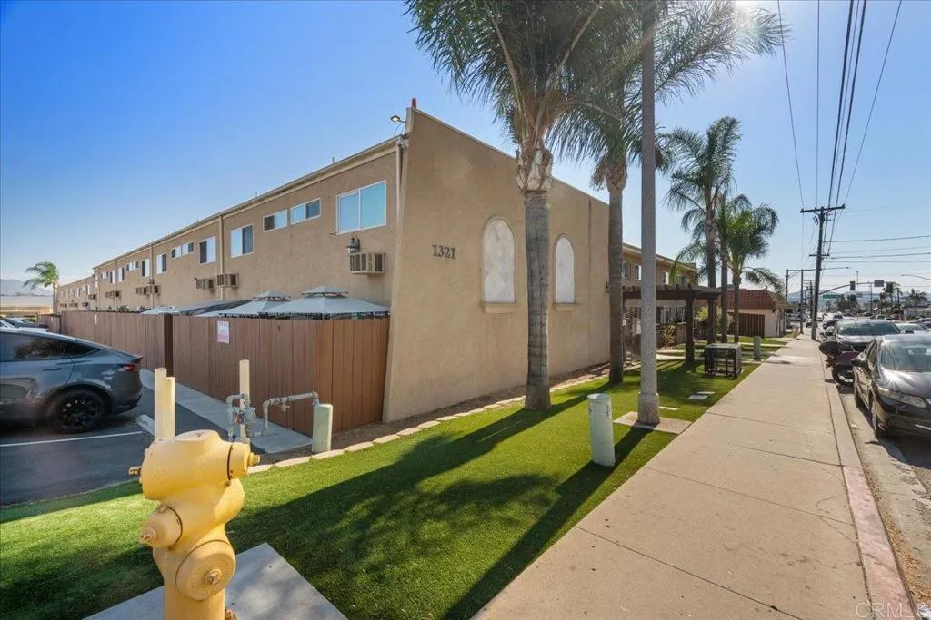 https://cdn.realtyfeed.com/cdn/127/306792357/4154c50248be018b9508beee1f54b3f1.webp