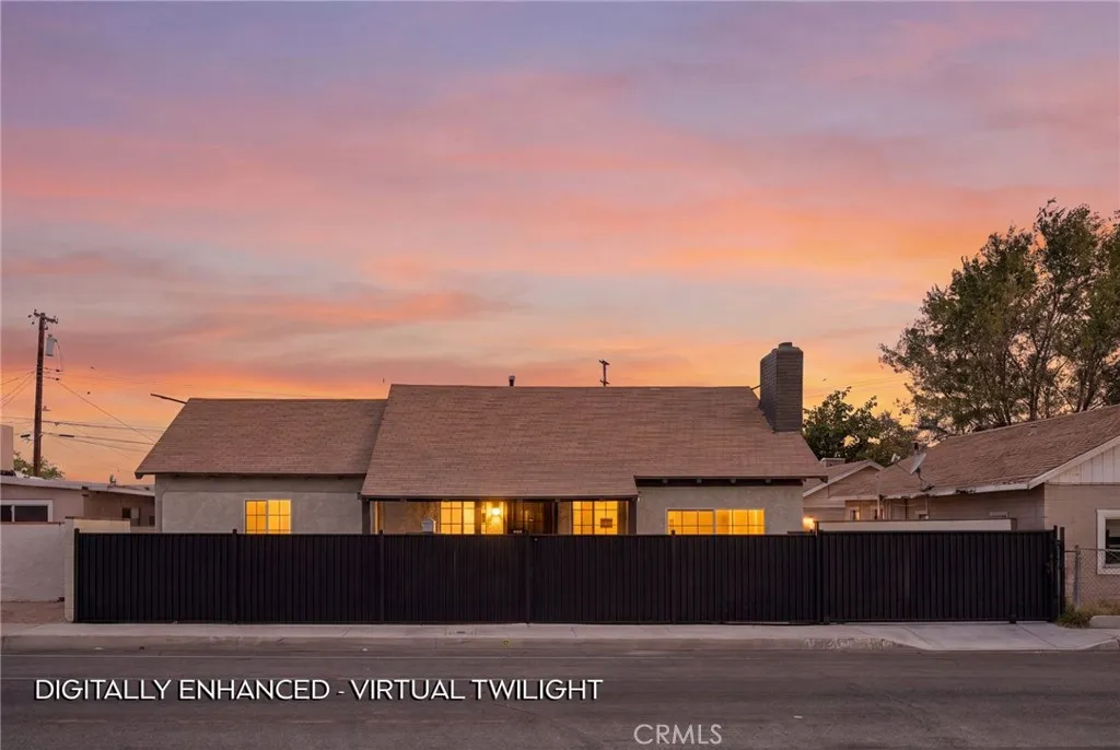 Lancaster, CA 93535