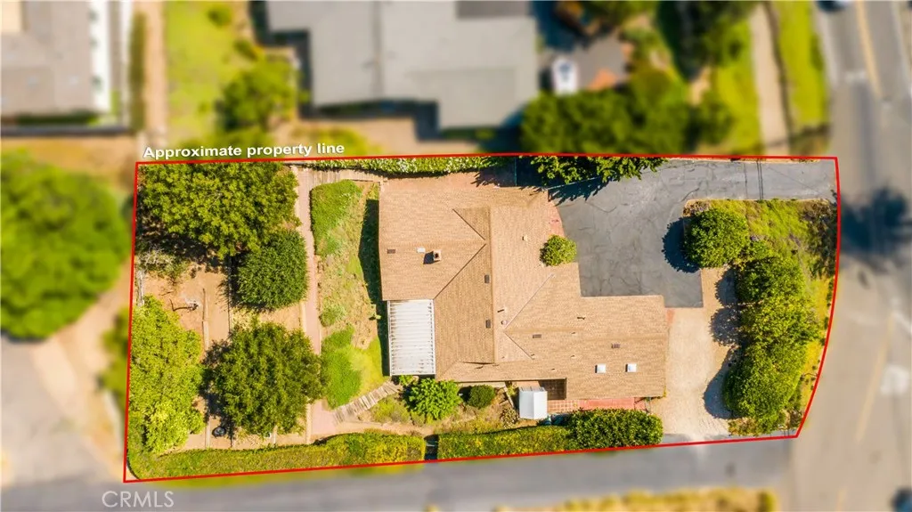 https://cdn.realtyfeed.com/cdn/127/306792416/4e1d4fd09e86c513f40b61e2a646ed6d.webp