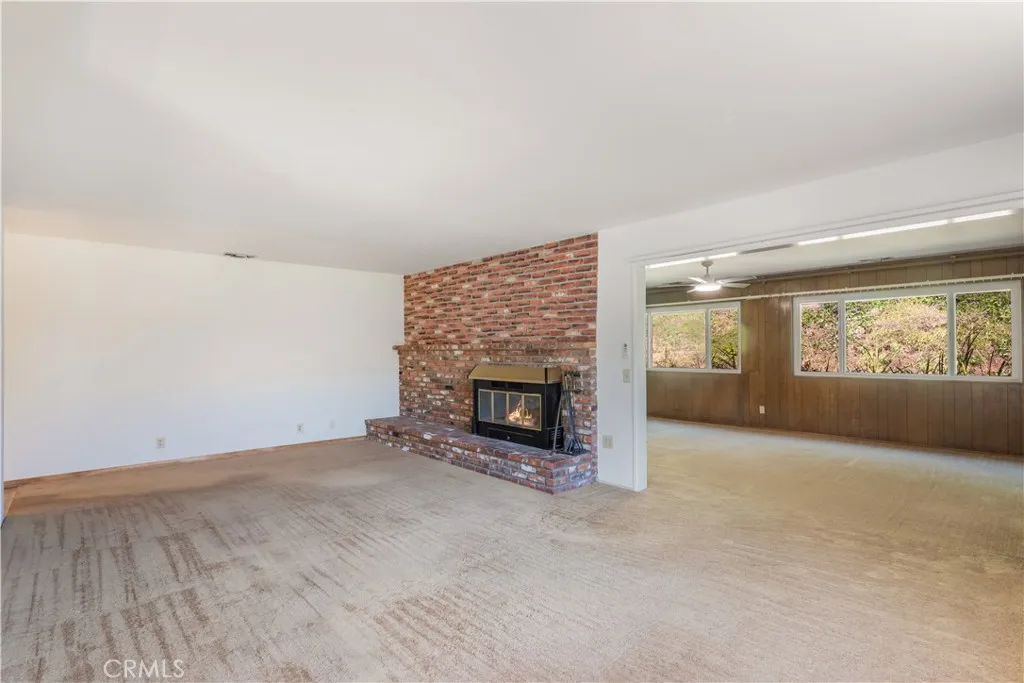 https://cdn.realtyfeed.com/cdn/127/306792416/60ce03c8a2afc46a3e702f2254f2d84b.webp