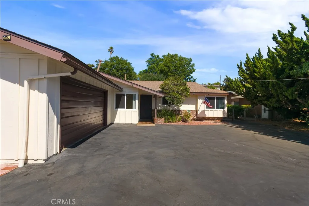 https://cdn.realtyfeed.com/cdn/127/306792416/a135ae57409de86da4e3e1a33322a102.webp
