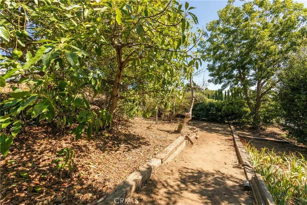 https://cdn.realtyfeed.com/cdn/127/306792416/eaee682e2d9c84cf64c58dde6bc59a8e.webp