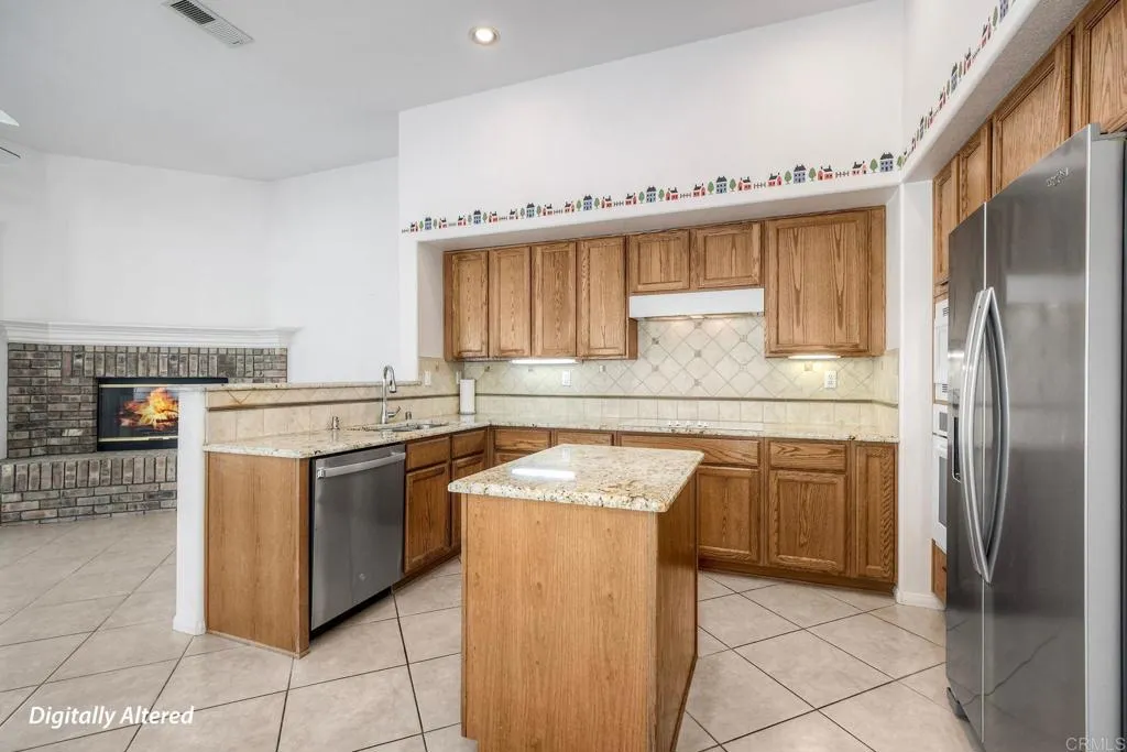 https://cdn.realtyfeed.com/cdn/127/306792418/8dba97914386aec8115acd076633c6e6.webp