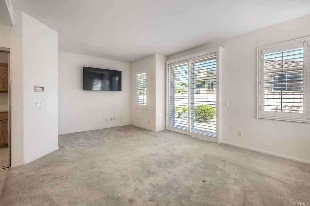 https://cdn.realtyfeed.com/cdn/127/306792418/981423ac8ee5011992731d282aa6d59f.webp