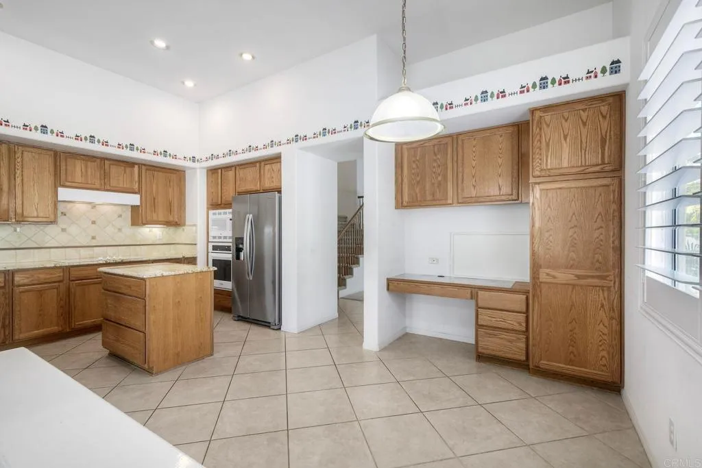 https://cdn.realtyfeed.com/cdn/127/306792418/bf20aeecb5a9d9dbe56c3dd53a45ac97.webp