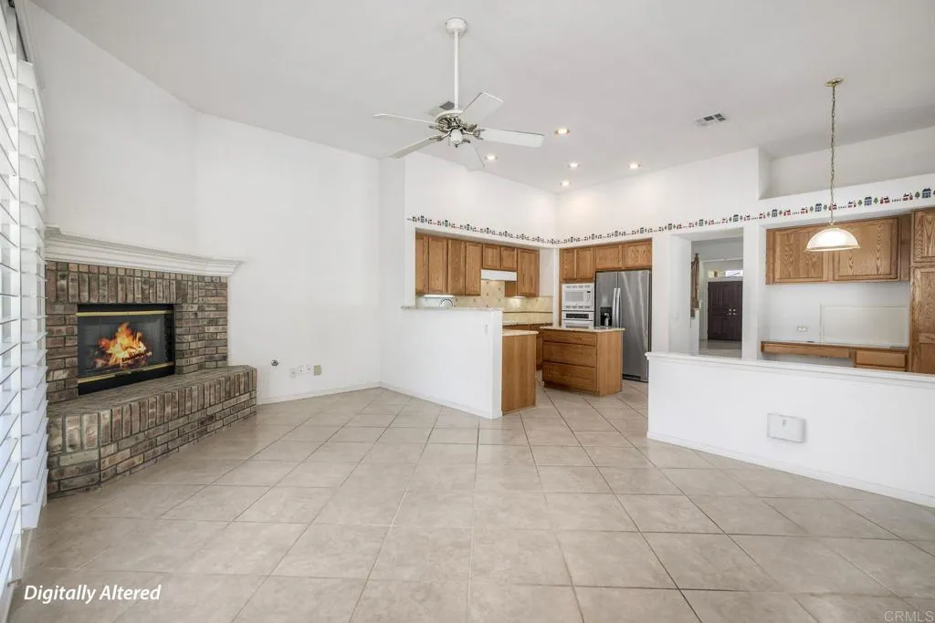 https://cdn.realtyfeed.com/cdn/127/306792418/ce22ea2c478f896b65771100623a6fe9.webp