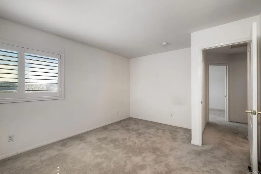 https://cdn.realtyfeed.com/cdn/127/306792418/df19b1acfa63ef77edaebc7ed32eaad2.webp