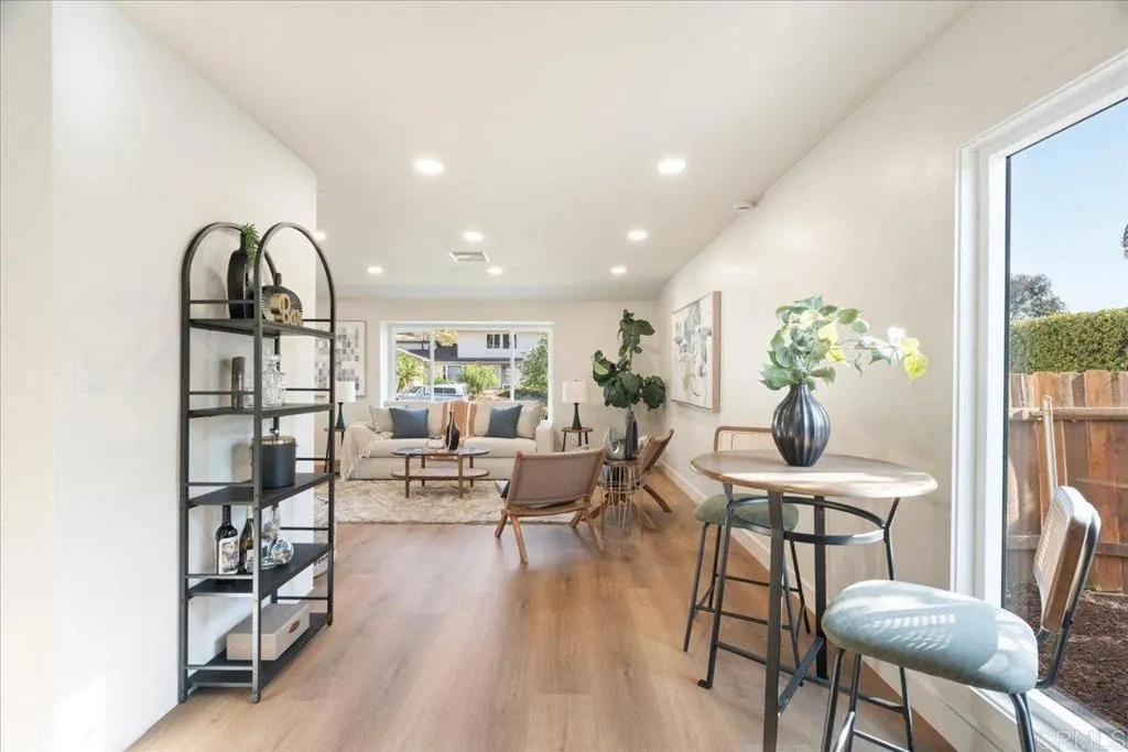 https://cdn.realtyfeed.com/cdn/127/306792441/03d9bf10452aa717ed19920849073b04.webp