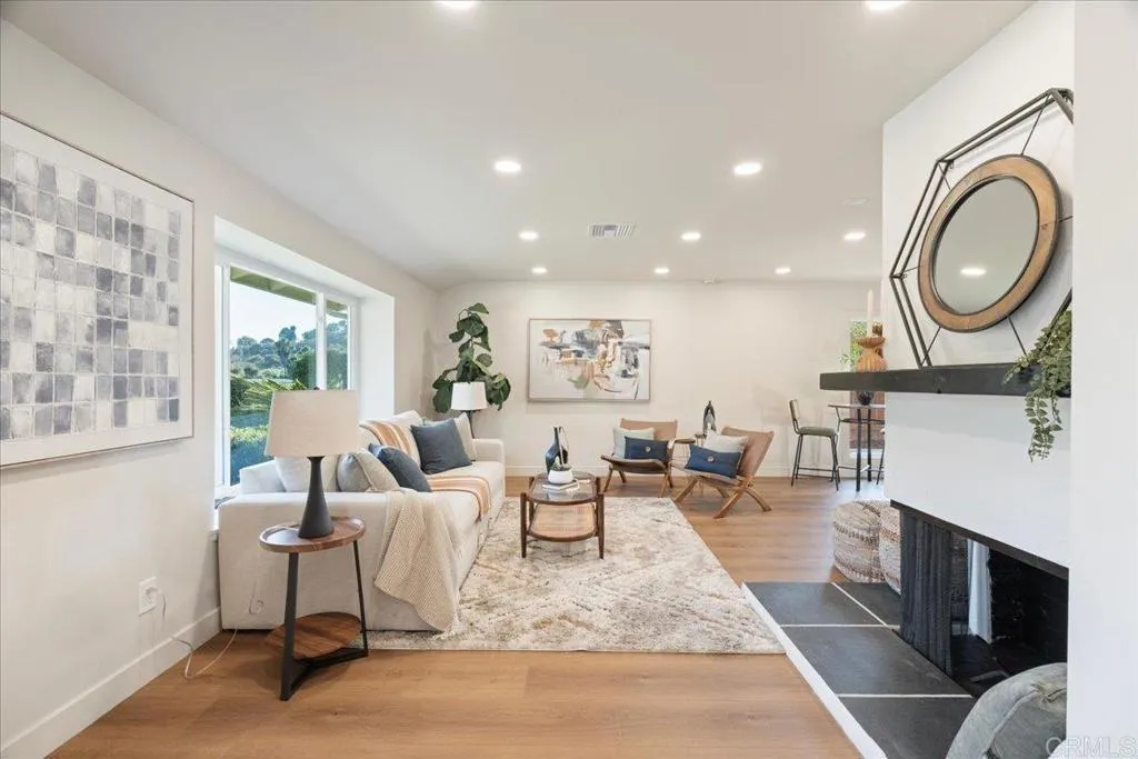 https://cdn.realtyfeed.com/cdn/127/306792441/0882e3a26bfc158b58fdc4496f6cdd17.webp