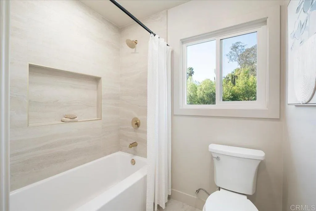 https://cdn.realtyfeed.com/cdn/127/306792441/5d137809f4060ca55f83b187c6435a27.webp
