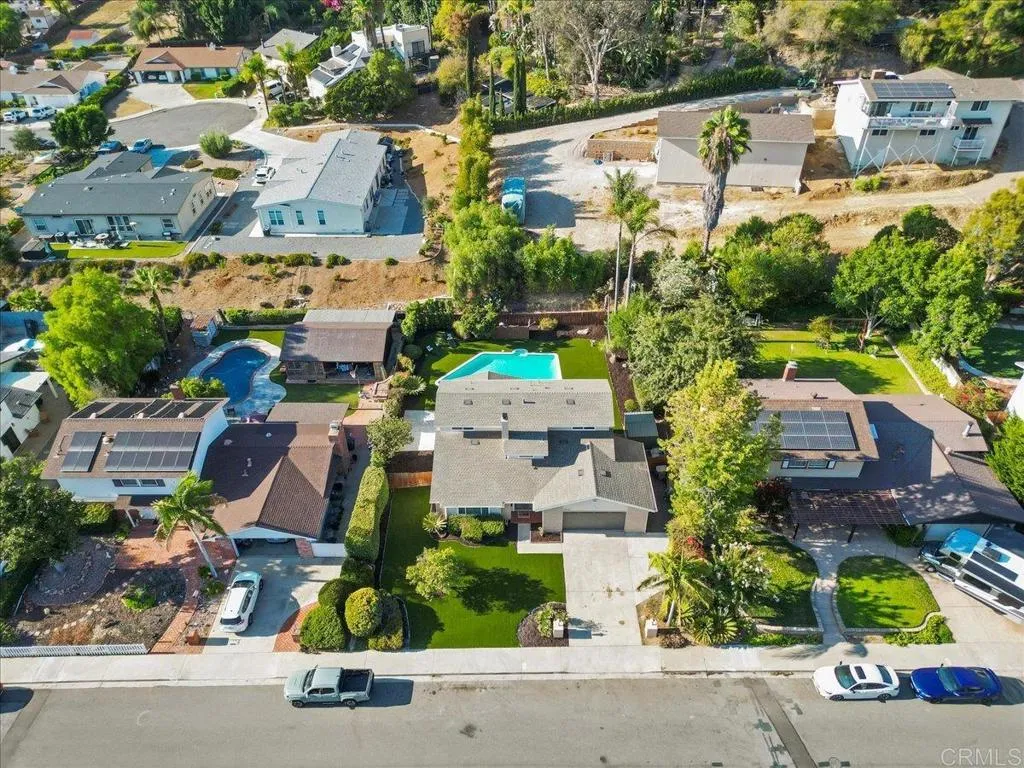 https://cdn.realtyfeed.com/cdn/127/306792441/8fced200e8fed2e62ee69383dfd887f4.webp