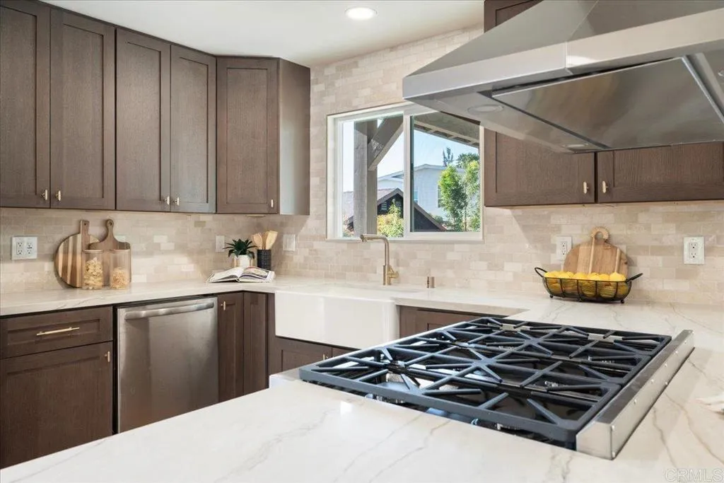 https://cdn.realtyfeed.com/cdn/127/306792441/b28427bfcef9963e0779b66172906a57.webp
