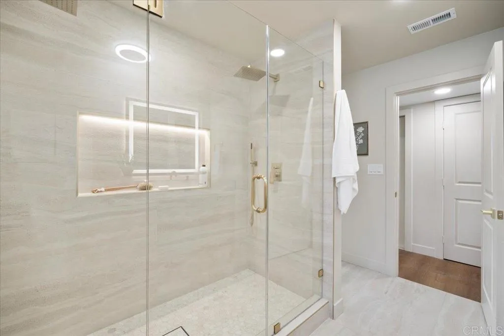 https://cdn.realtyfeed.com/cdn/127/306792441/f8640048faad39503bc552a471c90364.webp