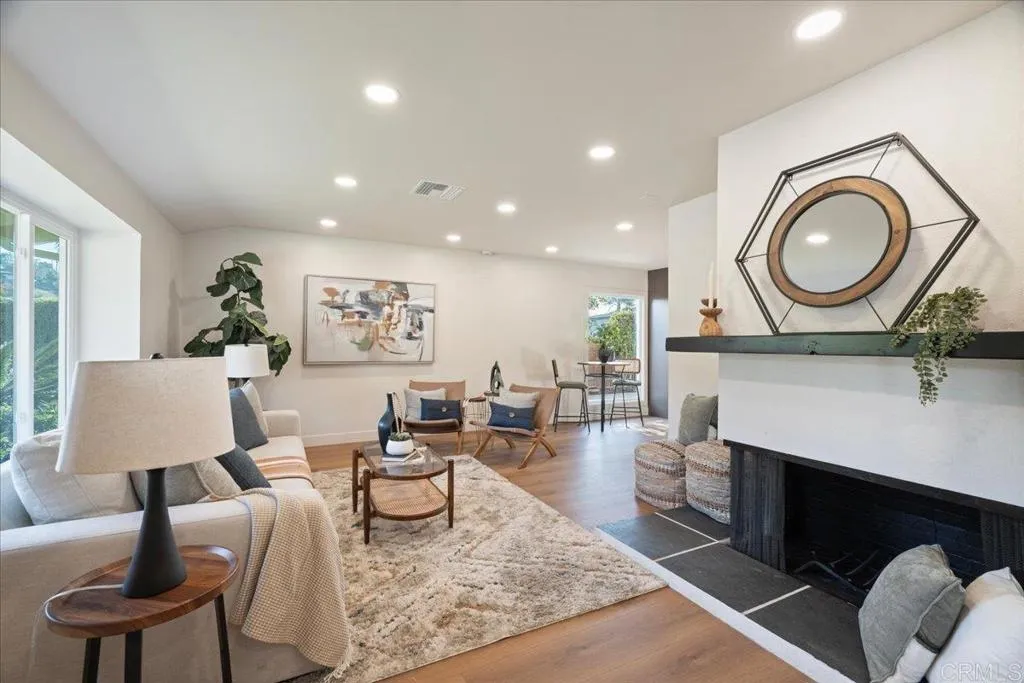 https://cdn.realtyfeed.com/cdn/127/306792441/fad9f725eb7c3b5e440b053abeb95172.webp