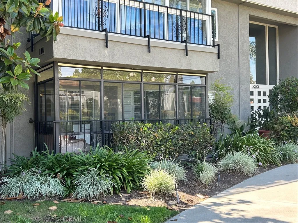 Laguna Woods, CA 92637