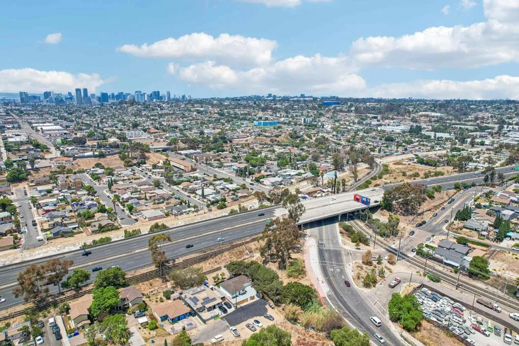 https://cdn.realtyfeed.com/cdn/127/306792479/58d301696b36e028e342c4b78ea317a0.webp