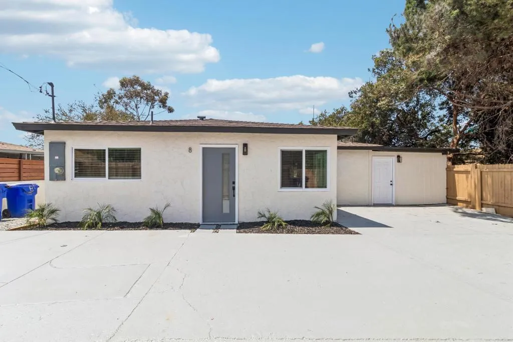 https://cdn.realtyfeed.com/cdn/127/306792479/62f585f2ee8da02a38980c517082d126.webp