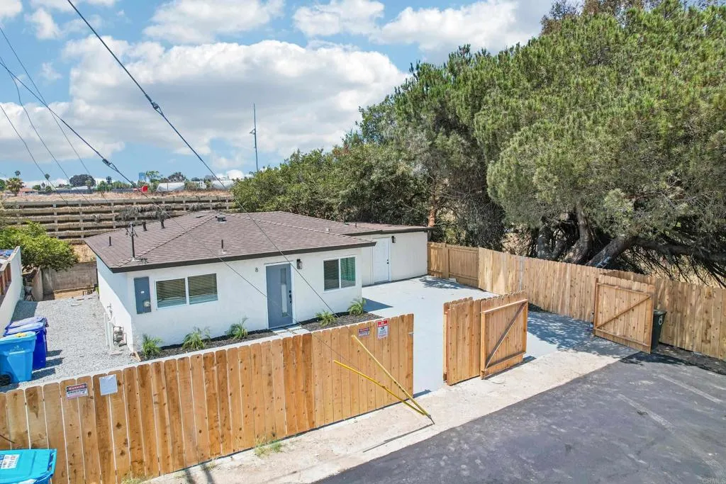 https://cdn.realtyfeed.com/cdn/127/306792479/64fd66d9307b0c900dc0b31dc3b37b35.webp
