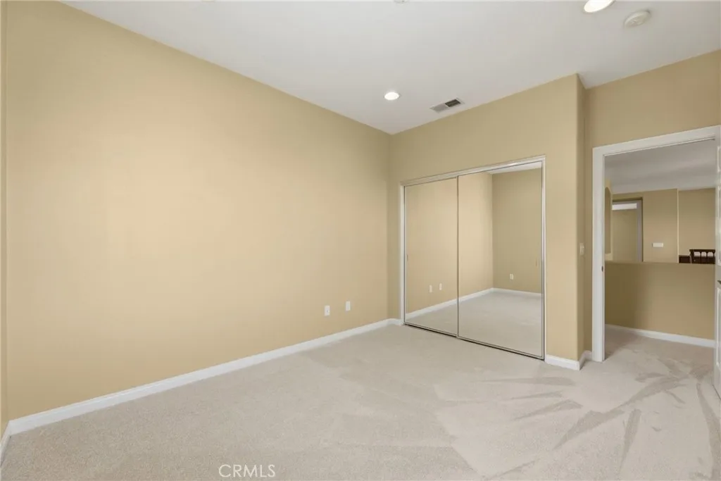 https://cdn.realtyfeed.com/cdn/127/306792495/1eb40b5b7260cba1e71b403207bed34b.webp