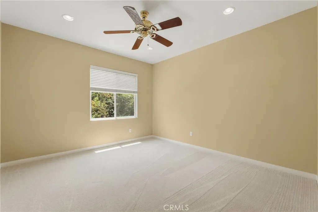 https://cdn.realtyfeed.com/cdn/127/306792495/3819357f17bbff6337de1ce1f6582bf5.webp