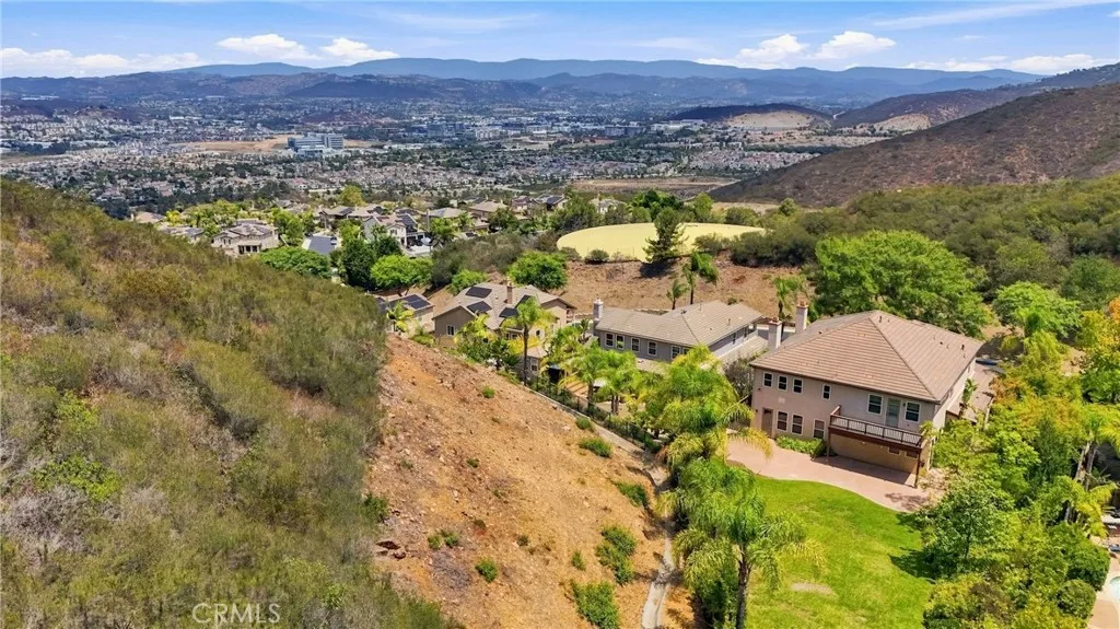 https://cdn.realtyfeed.com/cdn/127/306792495/58f10bd9e0783fb421534bd34c6e7e95.webp