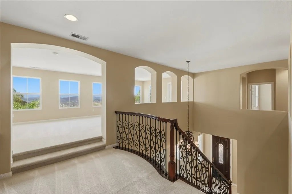 https://cdn.realtyfeed.com/cdn/127/306792495/be2a0c006585b640e0d04859eaebcf65.webp