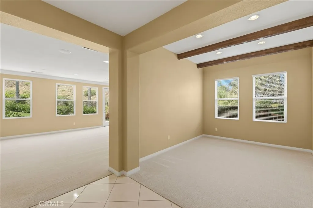 https://cdn.realtyfeed.com/cdn/127/306792495/f70214981d68a0e4ab3631bb3731d5cd.webp