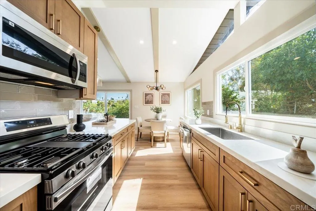 https://cdn.realtyfeed.com/cdn/127/306792540/08a66f196b6dfc79072a46c9703f4d0e.webp
