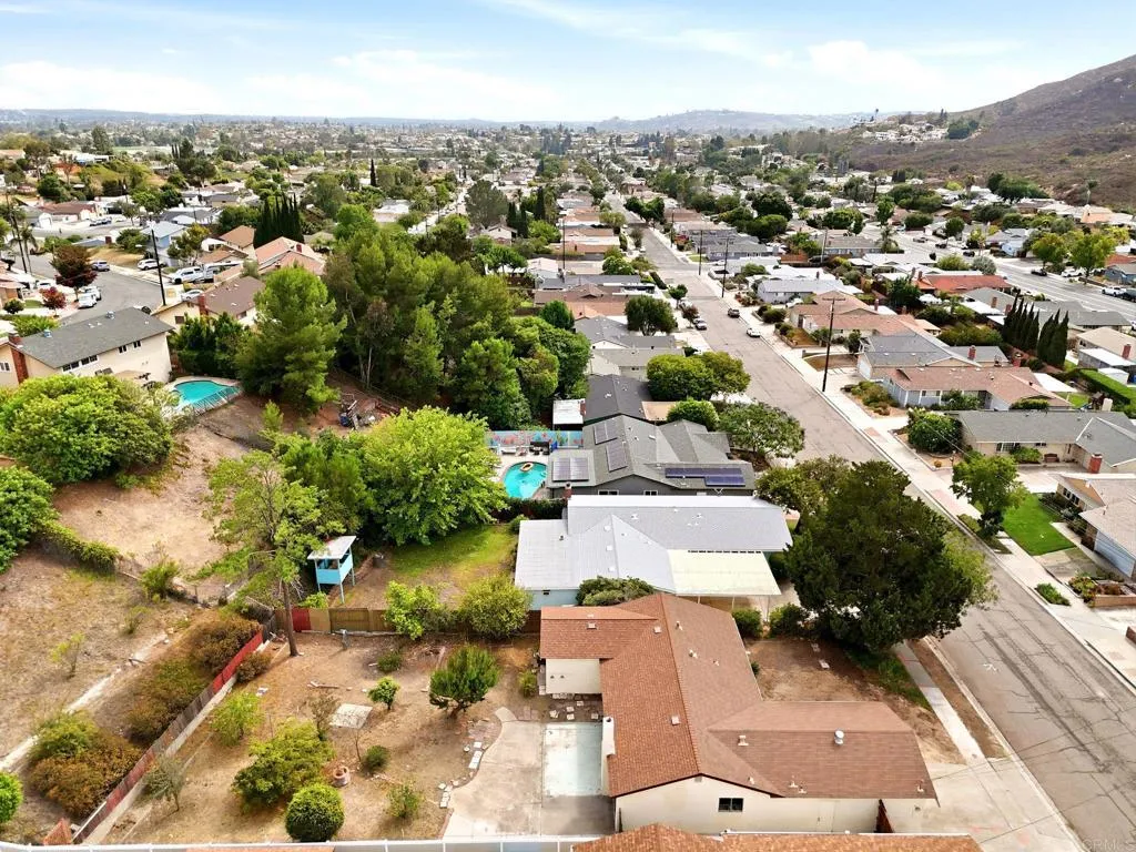https://cdn.realtyfeed.com/cdn/127/306792556/169f2fd4ef93c24db200ad16d3702985.webp