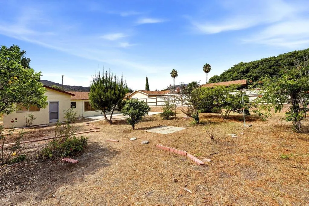 https://cdn.realtyfeed.com/cdn/127/306792556/9a572f576b8ac27755bba78601b83bc9.webp