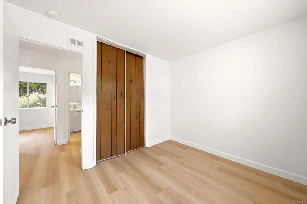 https://cdn.realtyfeed.com/cdn/127/306792556/c359a093db9ffd598e7a4ba4f249e3c1.webp