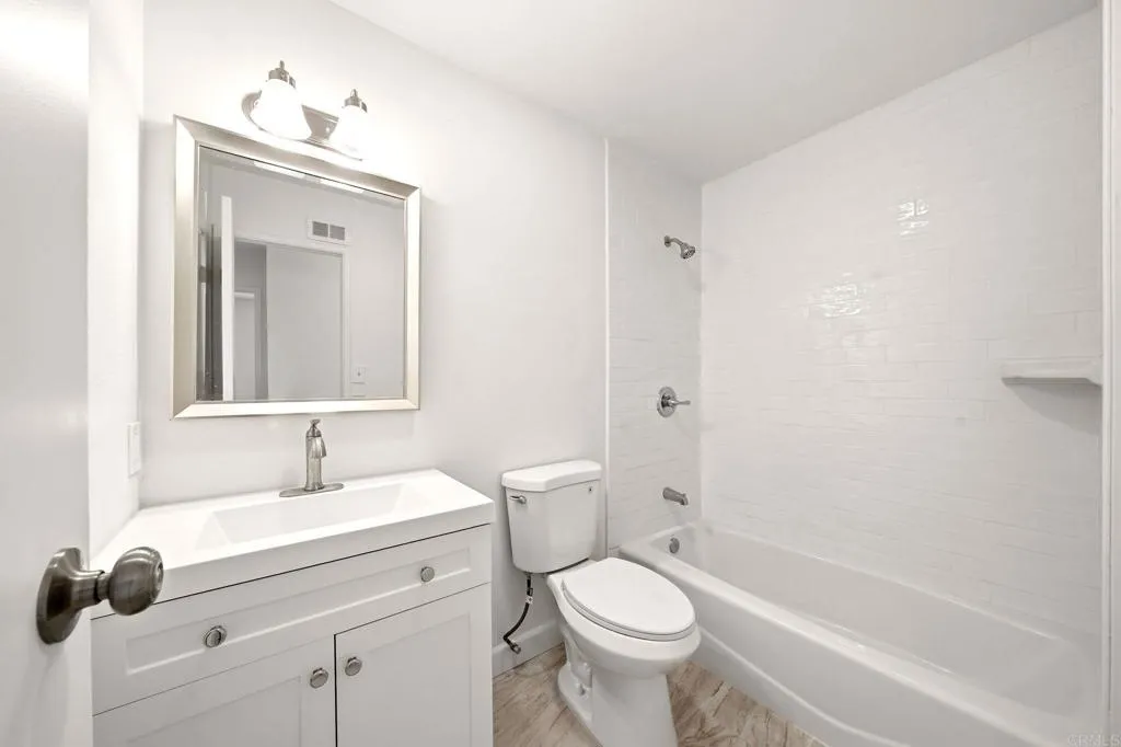 https://cdn.realtyfeed.com/cdn/127/306792556/df8da6be074019f0bceb4fdf32dafe6c.webp