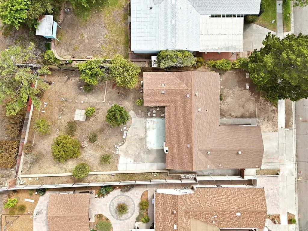 https://cdn.realtyfeed.com/cdn/127/306792556/ea976221368754c6e547472ac7cb67f9.webp