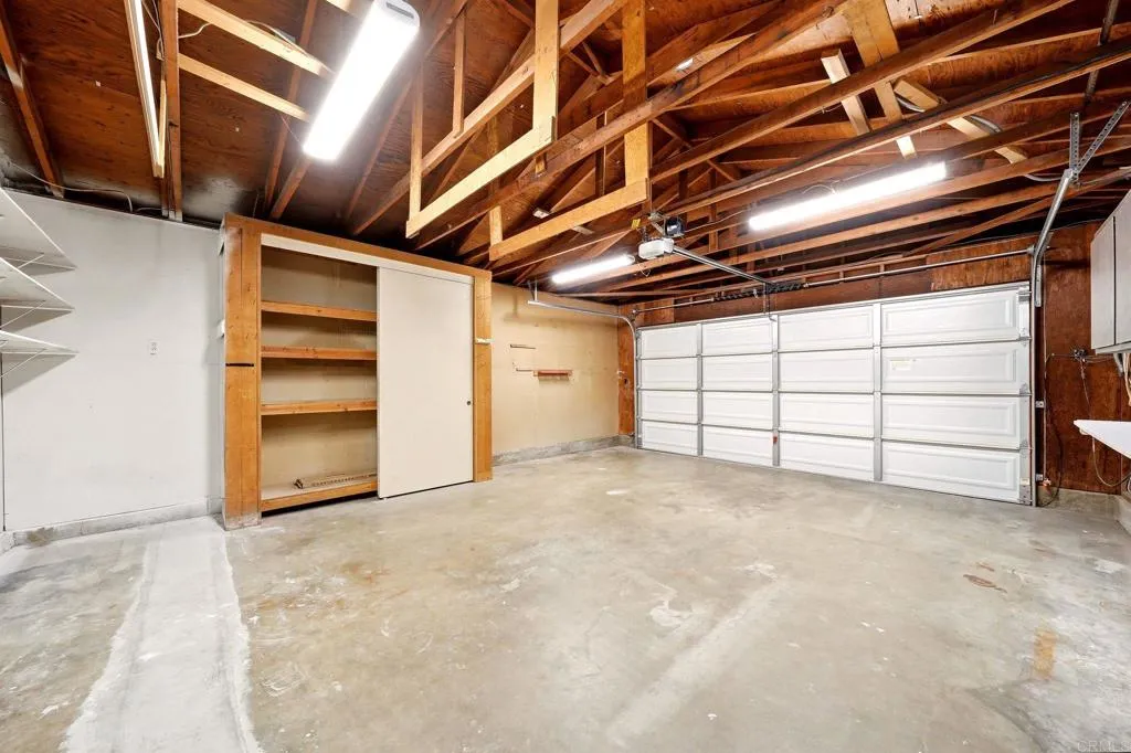 https://cdn.realtyfeed.com/cdn/127/306792556/ec8375da301f3ec6d63a47ba47e37e0a.webp