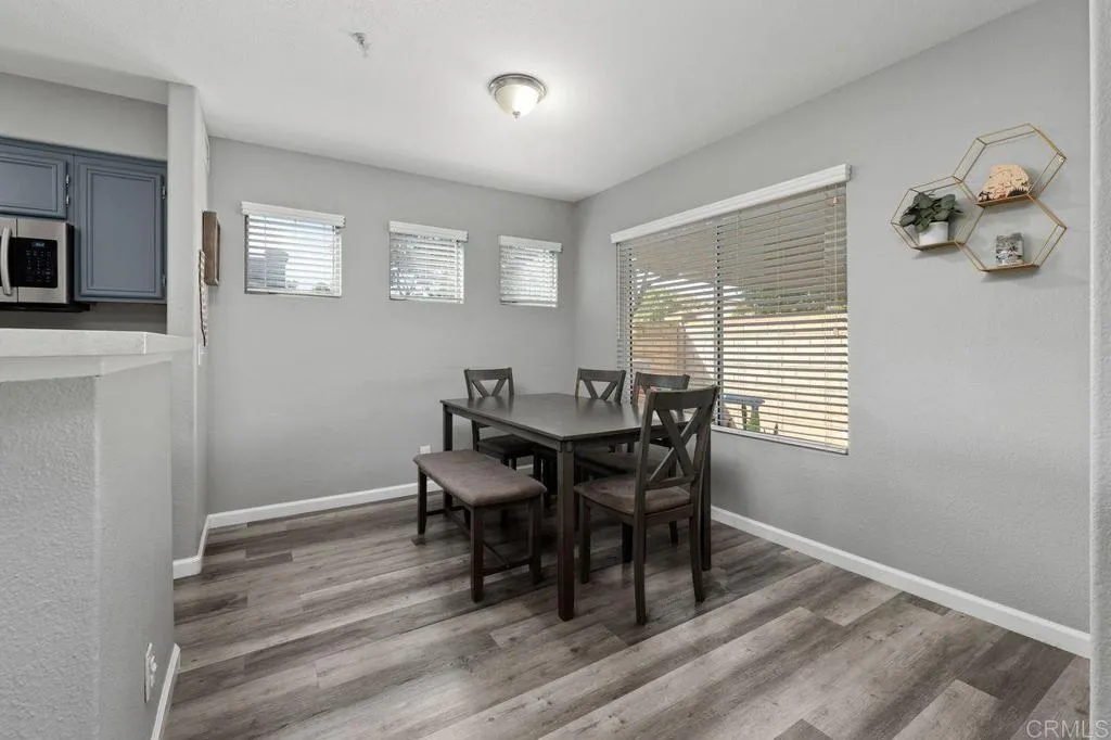 https://cdn.realtyfeed.com/cdn/127/306792560/22aaa96f783aee1dd2e1e8086defbd60.webp