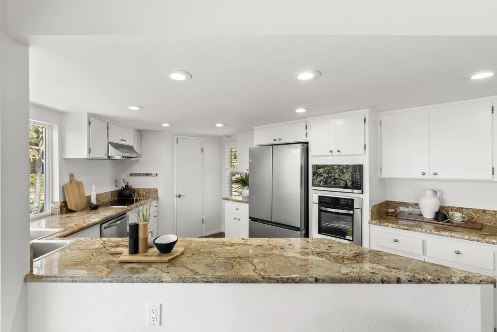 https://cdn.realtyfeed.com/cdn/127/306792645/0ba57a08451573e1626ad8ac7b0b59c7.webp