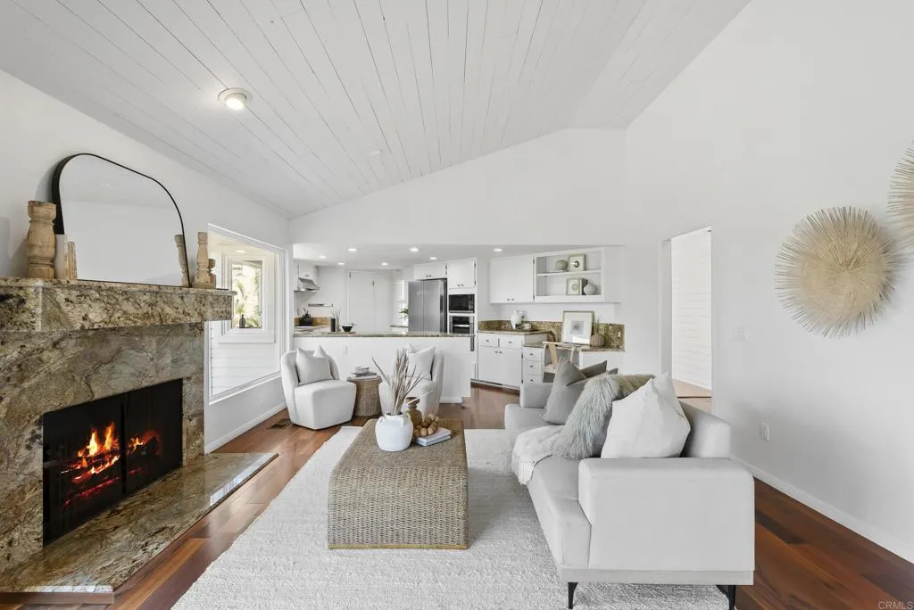 https://cdn.realtyfeed.com/cdn/127/306792645/42c7783b22d9b554d0cf7fdabccf0070.webp