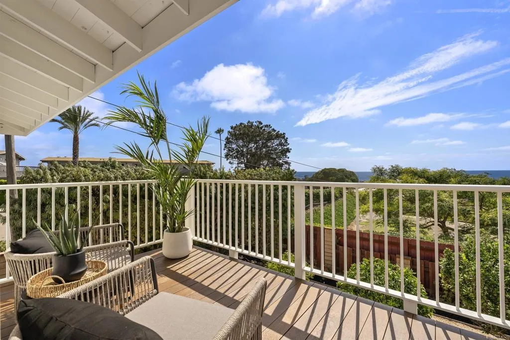 https://cdn.realtyfeed.com/cdn/127/306792645/636d9397bd2ad7ca53a5e611d79f7a10.webp