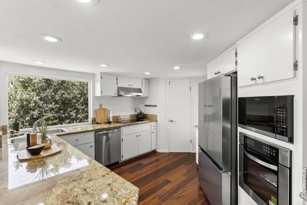 https://cdn.realtyfeed.com/cdn/127/306792645/6ae8a13158c13af378ca987326f495df.webp