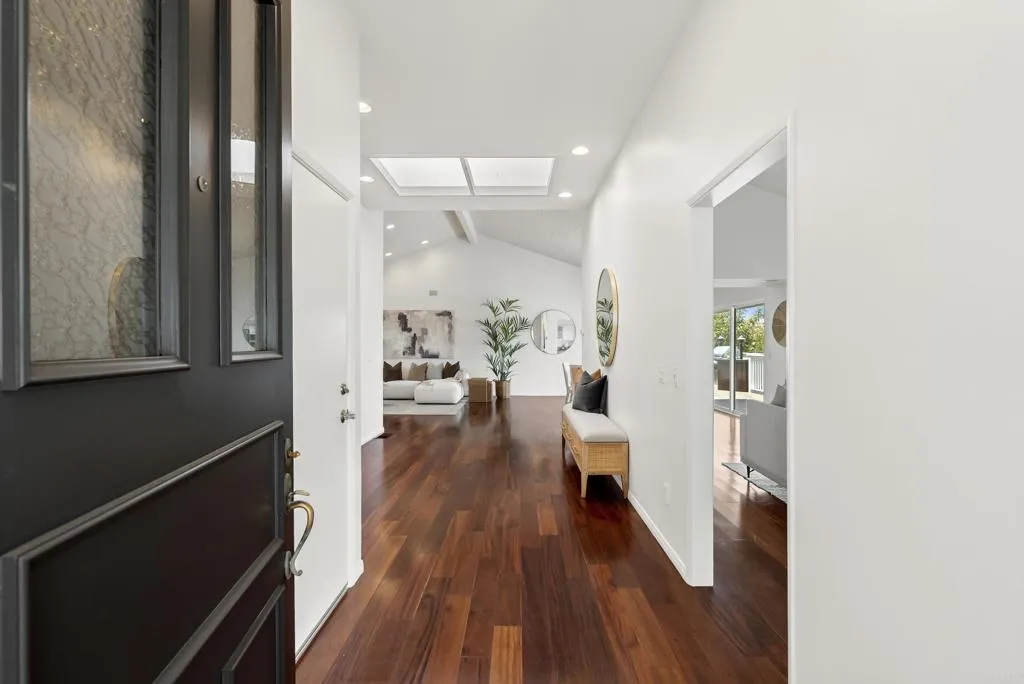 https://cdn.realtyfeed.com/cdn/127/306792645/78c85f8876b121c89e28c5c465264200.webp