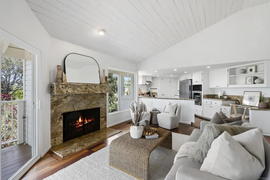 https://cdn.realtyfeed.com/cdn/127/306792645/80d1a9a4d2bd0254688ada2d49f2b32a.webp