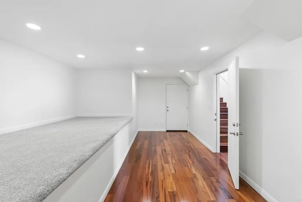 https://cdn.realtyfeed.com/cdn/127/306792645/9a3d83cdddc4b06987b028a3e176527a.webp